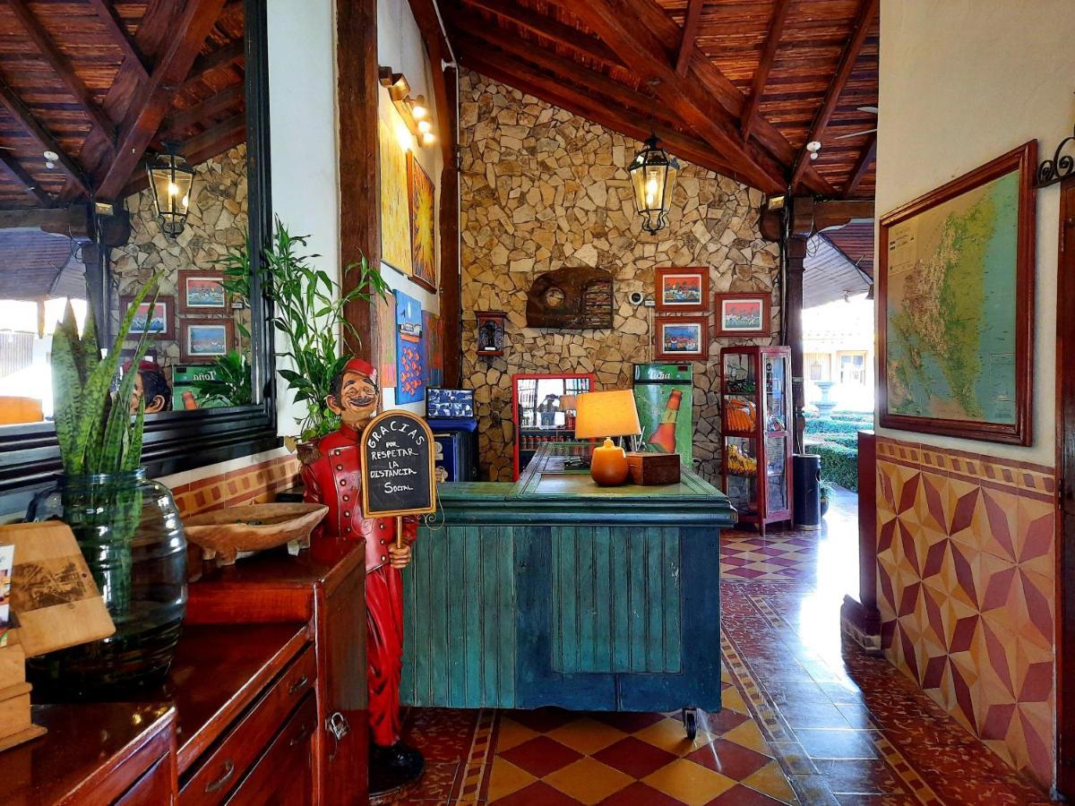 Hotel La Posada Del Doctor León Eksteriør bilde